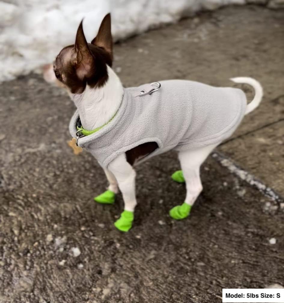Chaleco JACKO & CO de forro polar lateral; ajuste cómodo en mascotas.