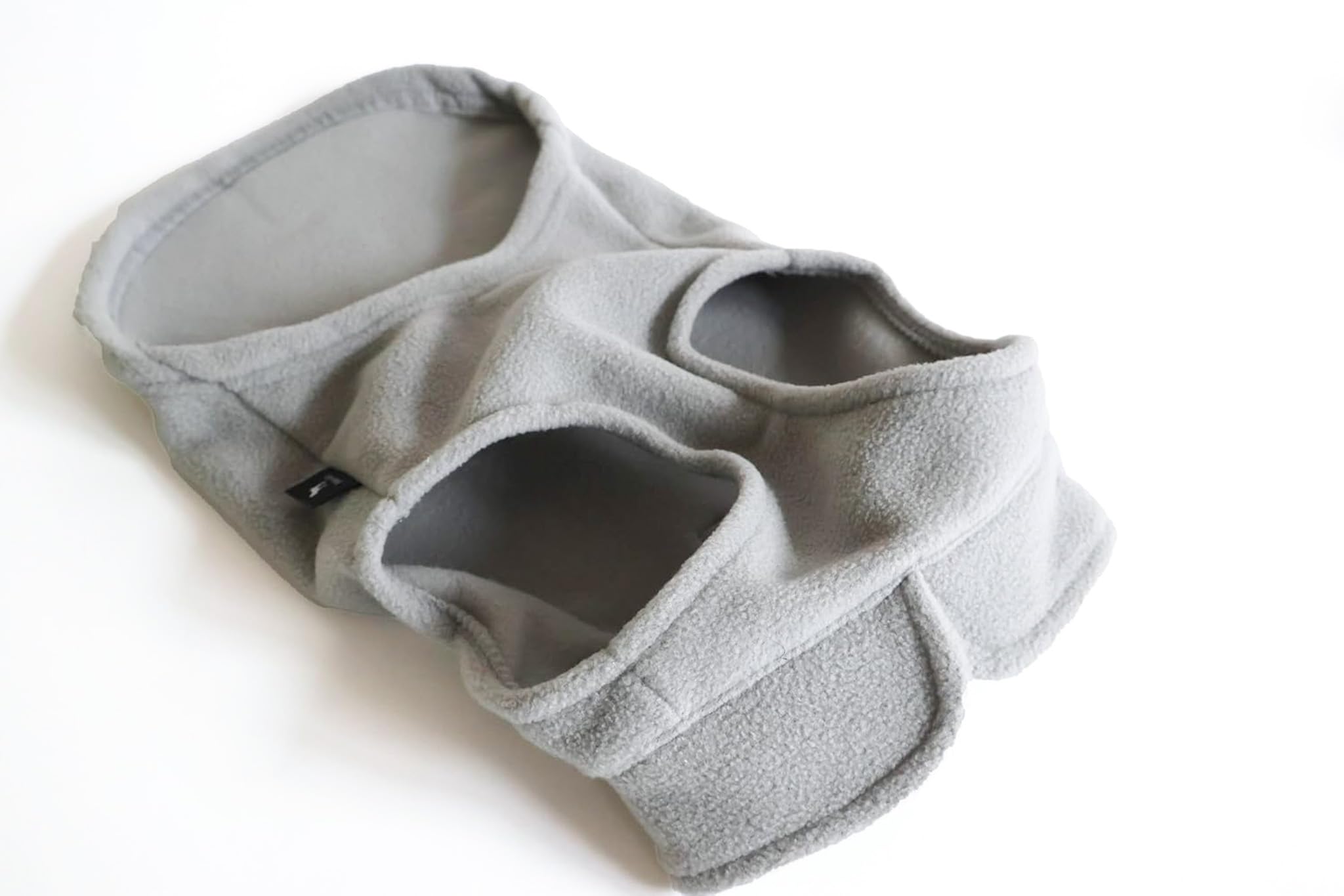 Textura suave del chaleco JACKO & CO para perros y gatos.