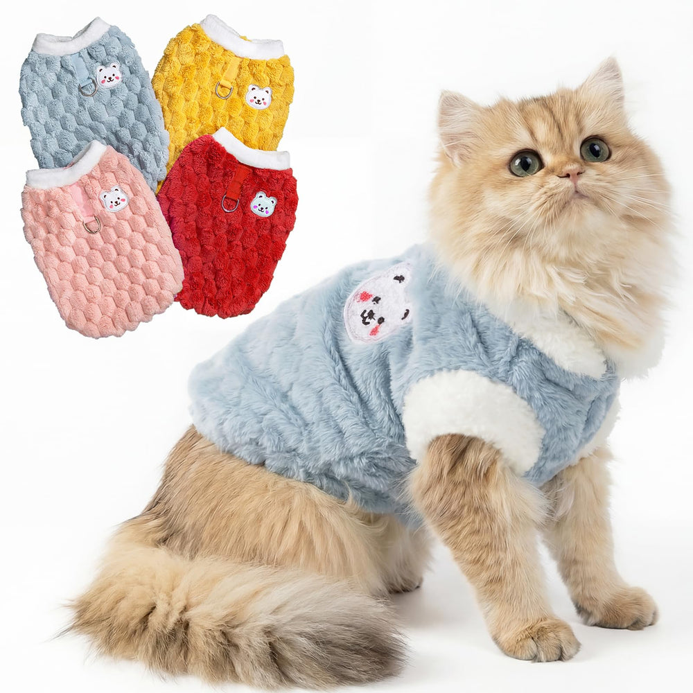 Sudadera Jialinifery para perro pequeño azul, vista frontal cálida y cómoda.