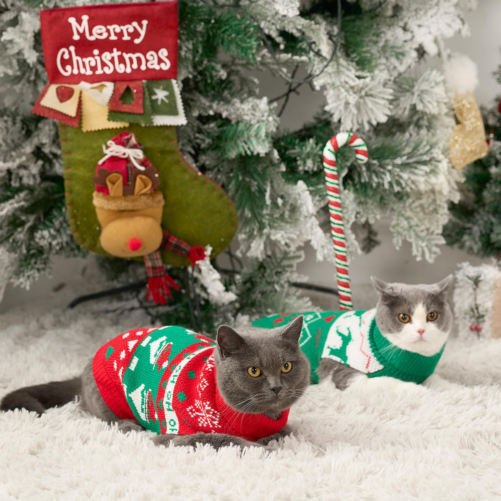 Sudadera navideña Jnancun para gato verde, vista frontal festiva.