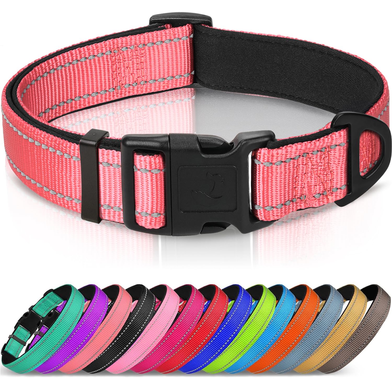 Collar Joytale para perro con reflectante y neopreno suave, ideal para paseos nocturnos.
