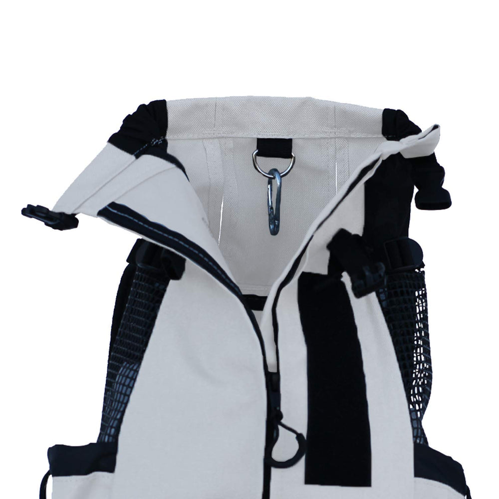 K9 Sport Sack Air 2 con malla lateral y bolsillos ajustables.