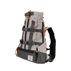 K9 Sport Sack Urban 3: vista trasera, cinturón integrado para mayor estabilidad.