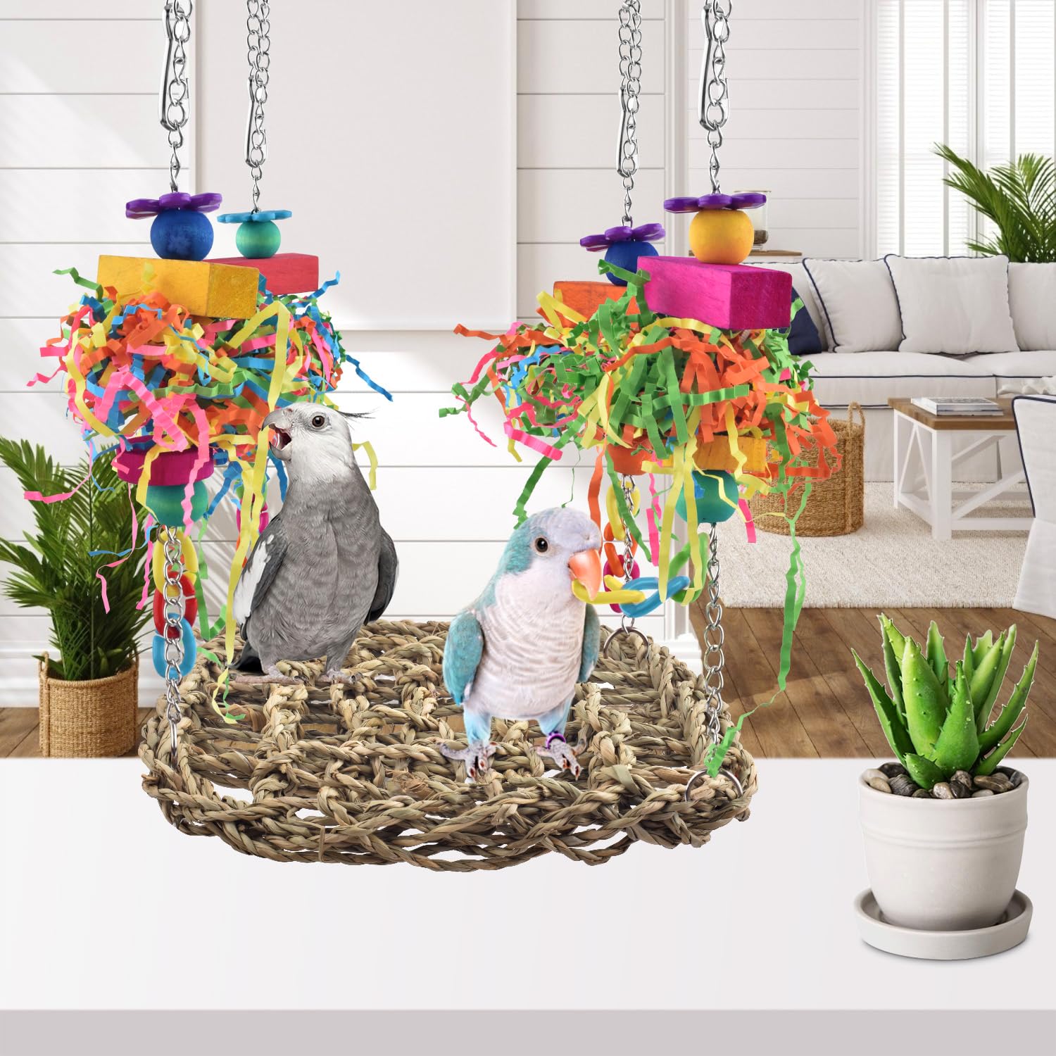 KATUMO zona percha elevada para aves, fomenta exploración segura.