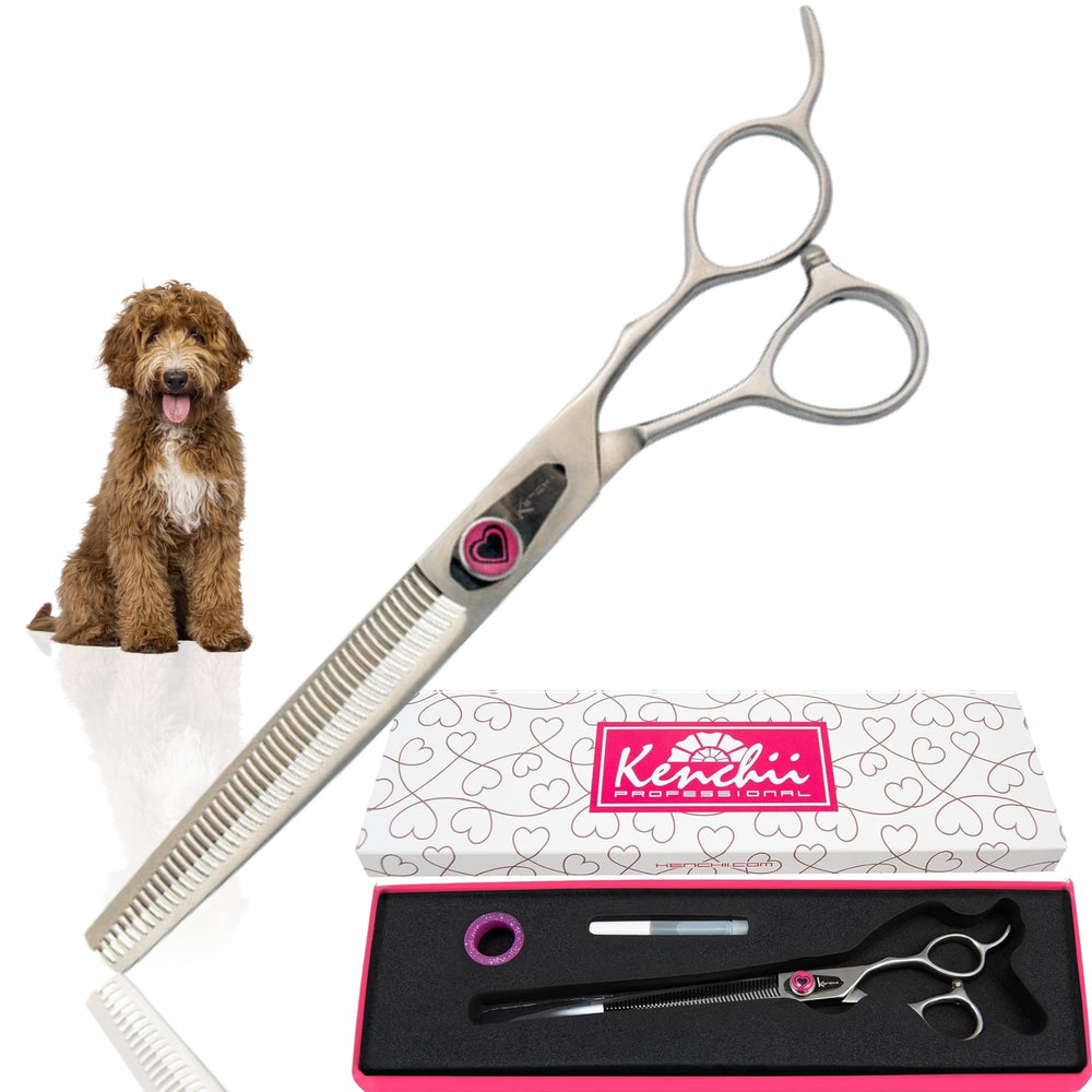 Tijeras Kenchii Love para perros, desbaste de 46 dientes para cortes precisos.