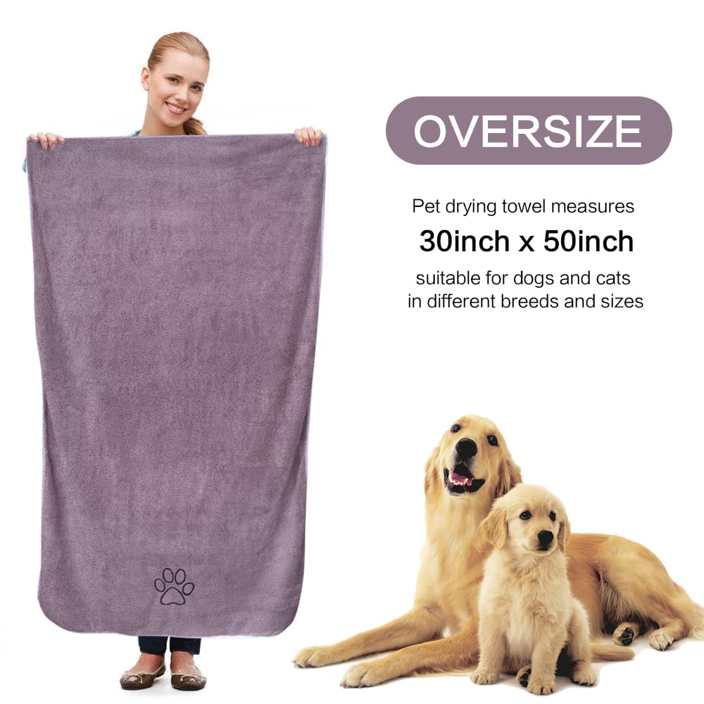 Toalla suave y ligera KinHwa para mascotas tras el baño.