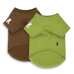 Camisetas Koneseve para perro, dos-pack marrón y verde aguacate, ideal para paseos diarios.