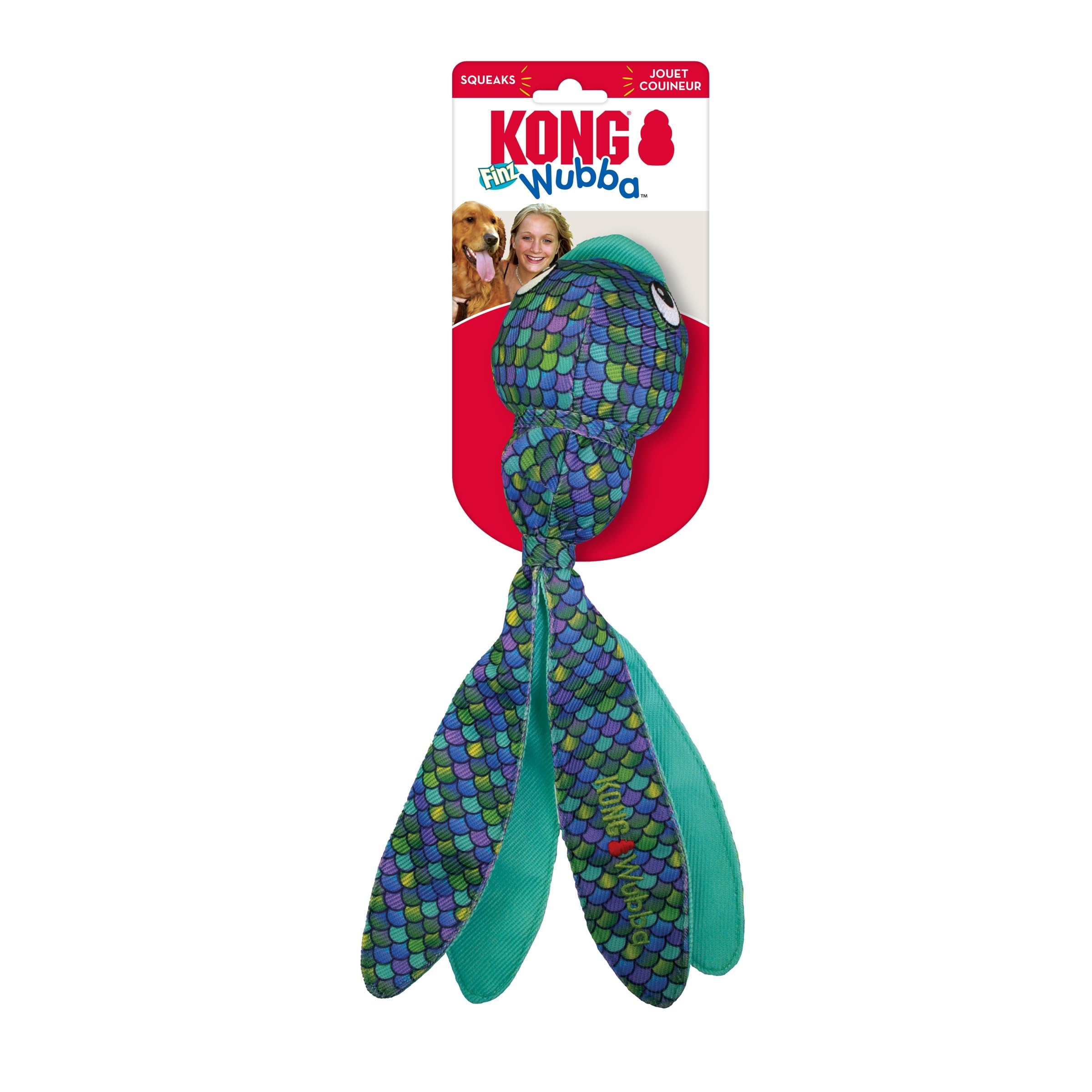 KONG Wubba Finz lanzamiento a larga distancia para divertir al perro.