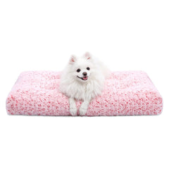 KSIIA Cama Deluxe Rosa: vista frontal con acolchado suave para confort inmediato.