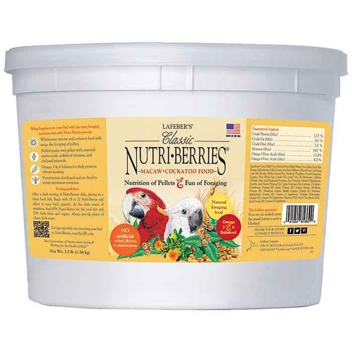 Lafeber's Nutri-Berries para cacatúa en tubo de 3,5 lb, fácil de servir.