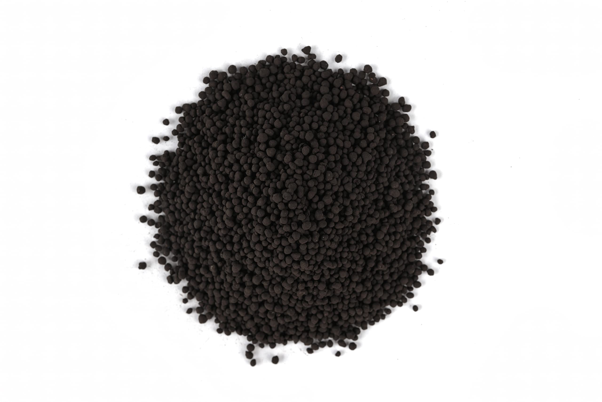 LANDEN THRIVA color negro selva pellets favorecen bacterias beneficiosas y paisaje natural.