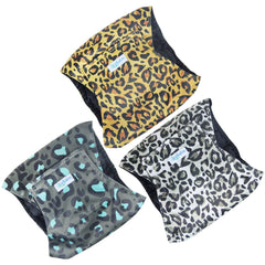 Pañales Leekalos para perro macho Leopard, ajuste seguro para actividad diaria.