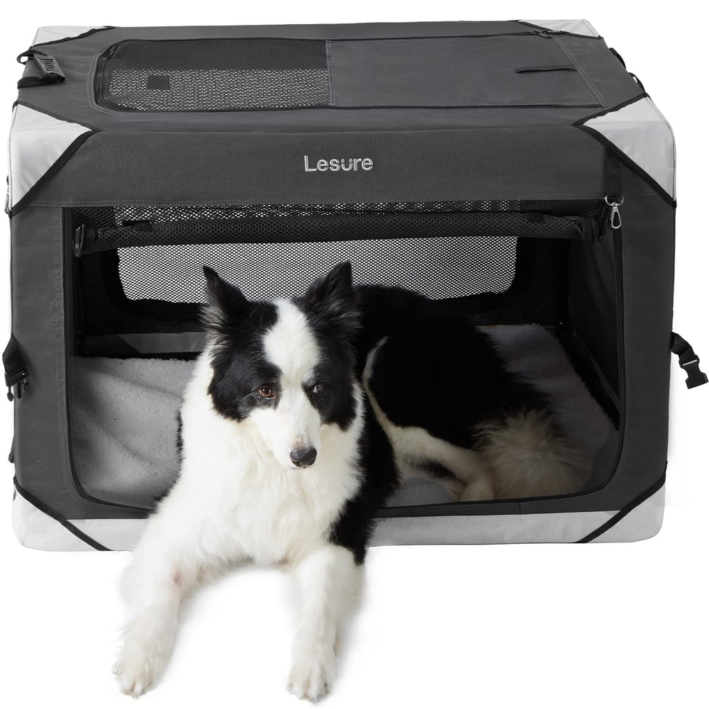 LE SURE jaula plegable para perros grandes con cuatro puertas para fácil entrada y salida.