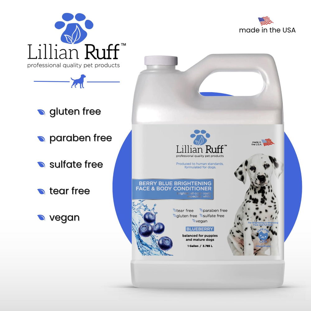 Lillian Ruff PRO Formula Berry Blue tear-free — limpieza suave cerca de ojos.
