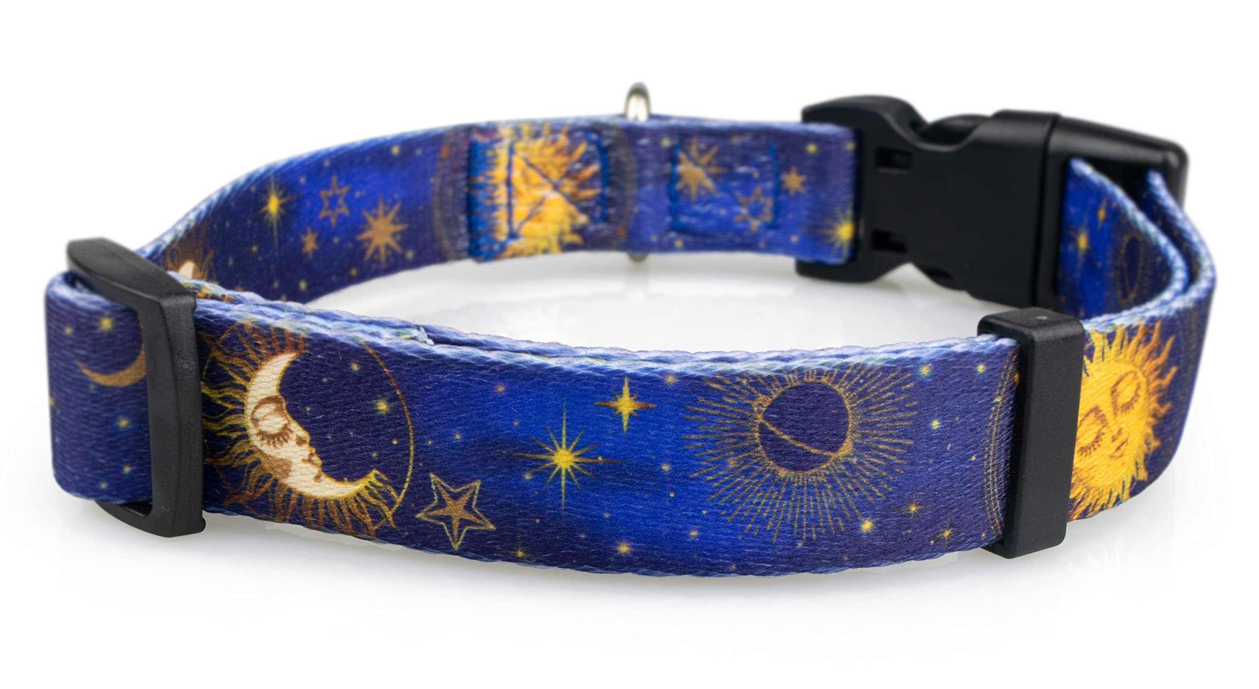 Diseño azul con destellos dorados para lucir elegante durante las caminatas.