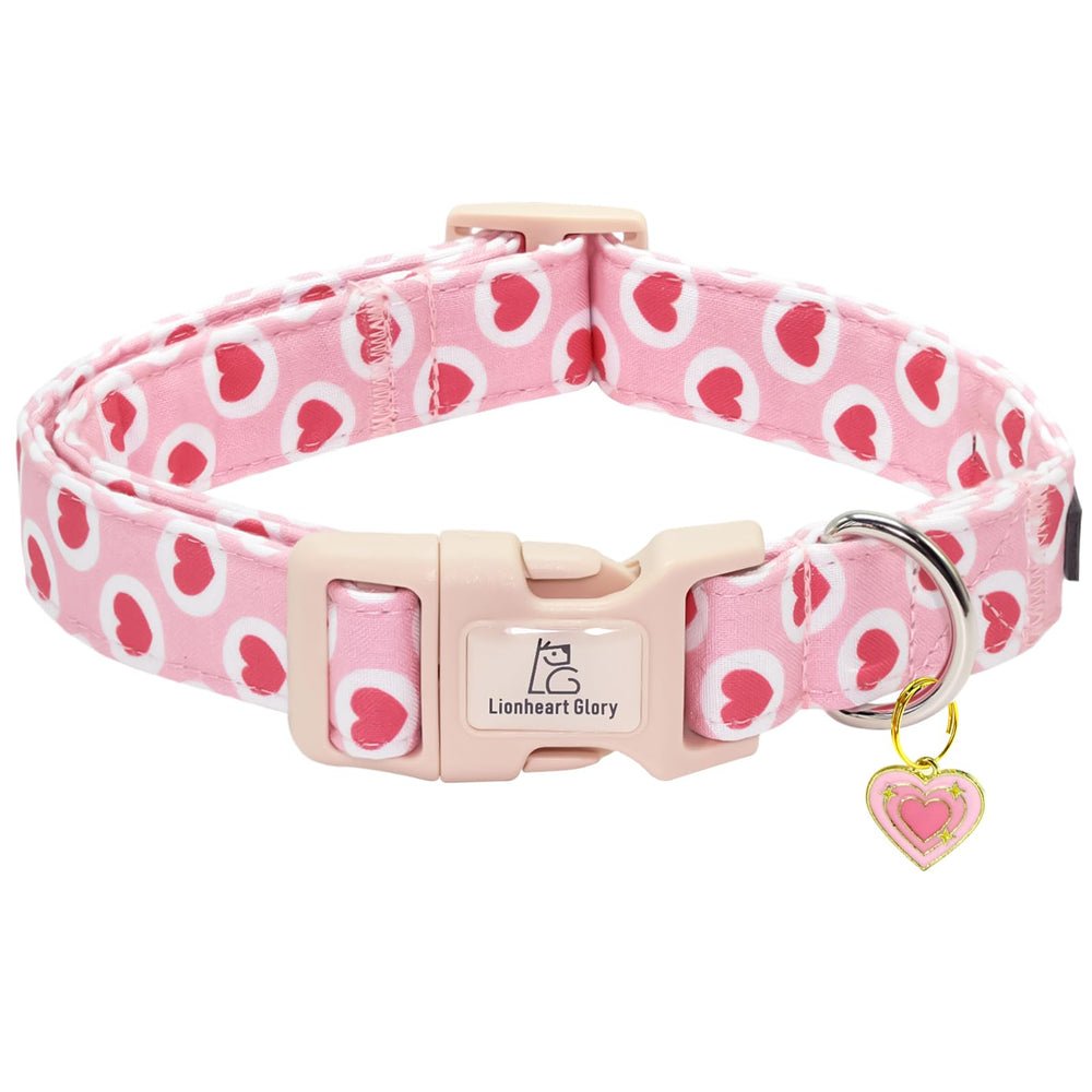 Collar Lionheart Glory con corazón rosado, para lucir estilo y personalidad de tu perro.