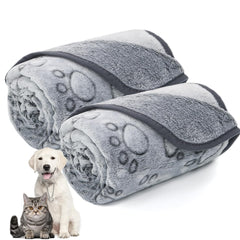 LOKOZ manta para perros con huellas, suave para siestas reconfortantes.