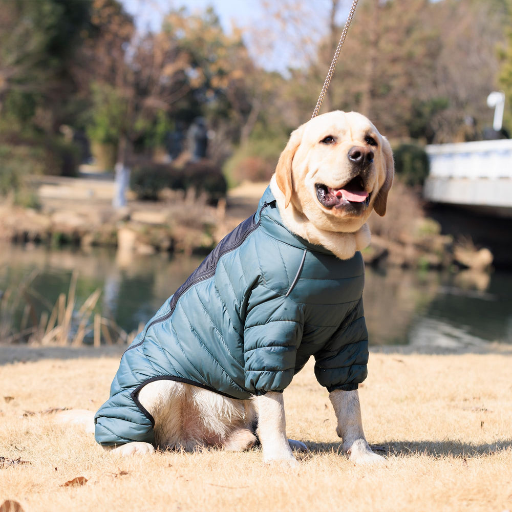 Lovelonglong ArmyGreen: exterior de nylon impermeable que mantiene la comodidad bajo lluvia.