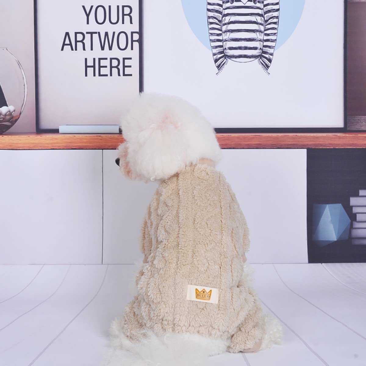 Pijama Loyanyy para perro, felpa cálida para noches frías.