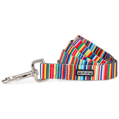 Correa Lucky Love Dog con patrón arcoiris hippie mediano para paseos con estilo