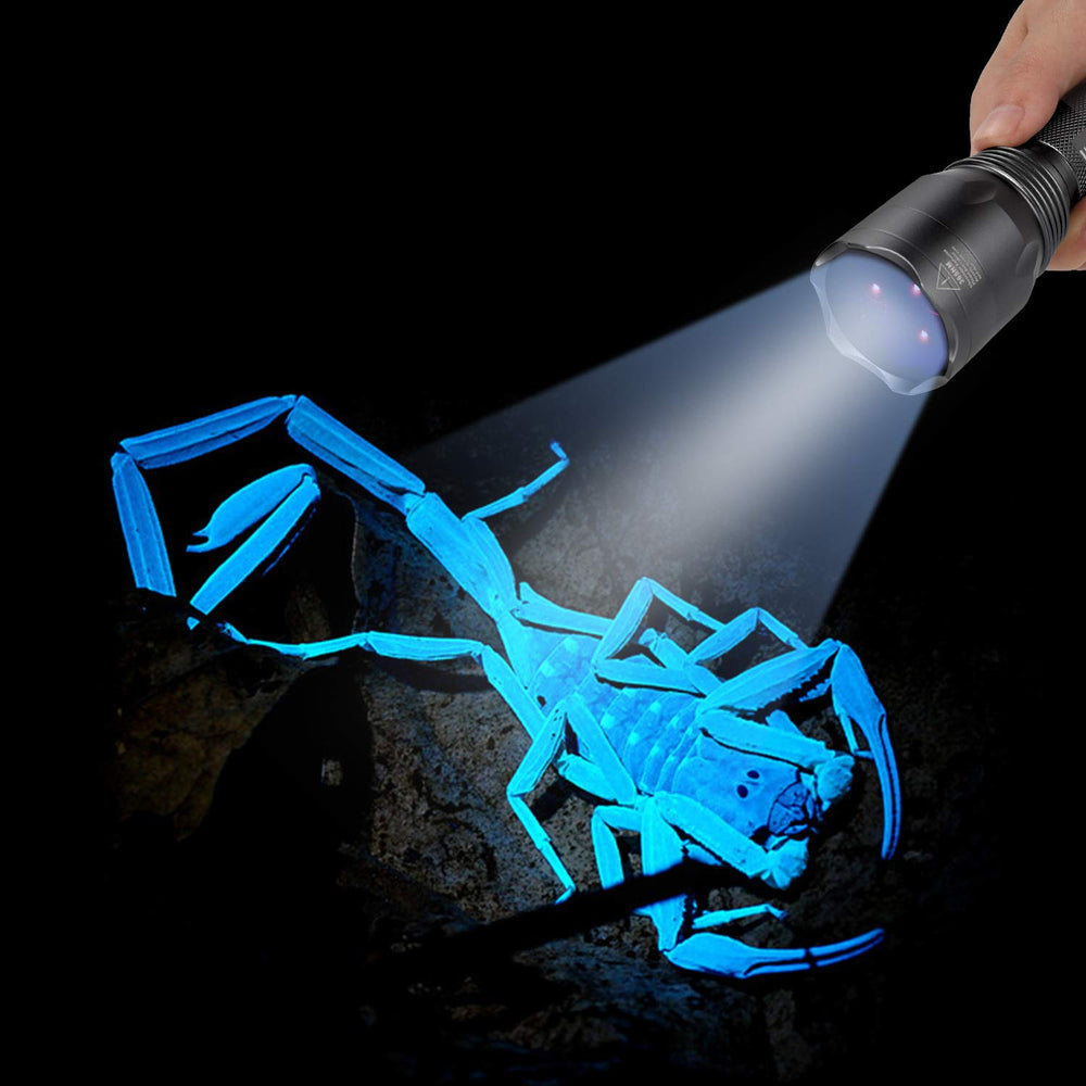 LUMENSHOOTER S3 detección de escorpiones con luz UV