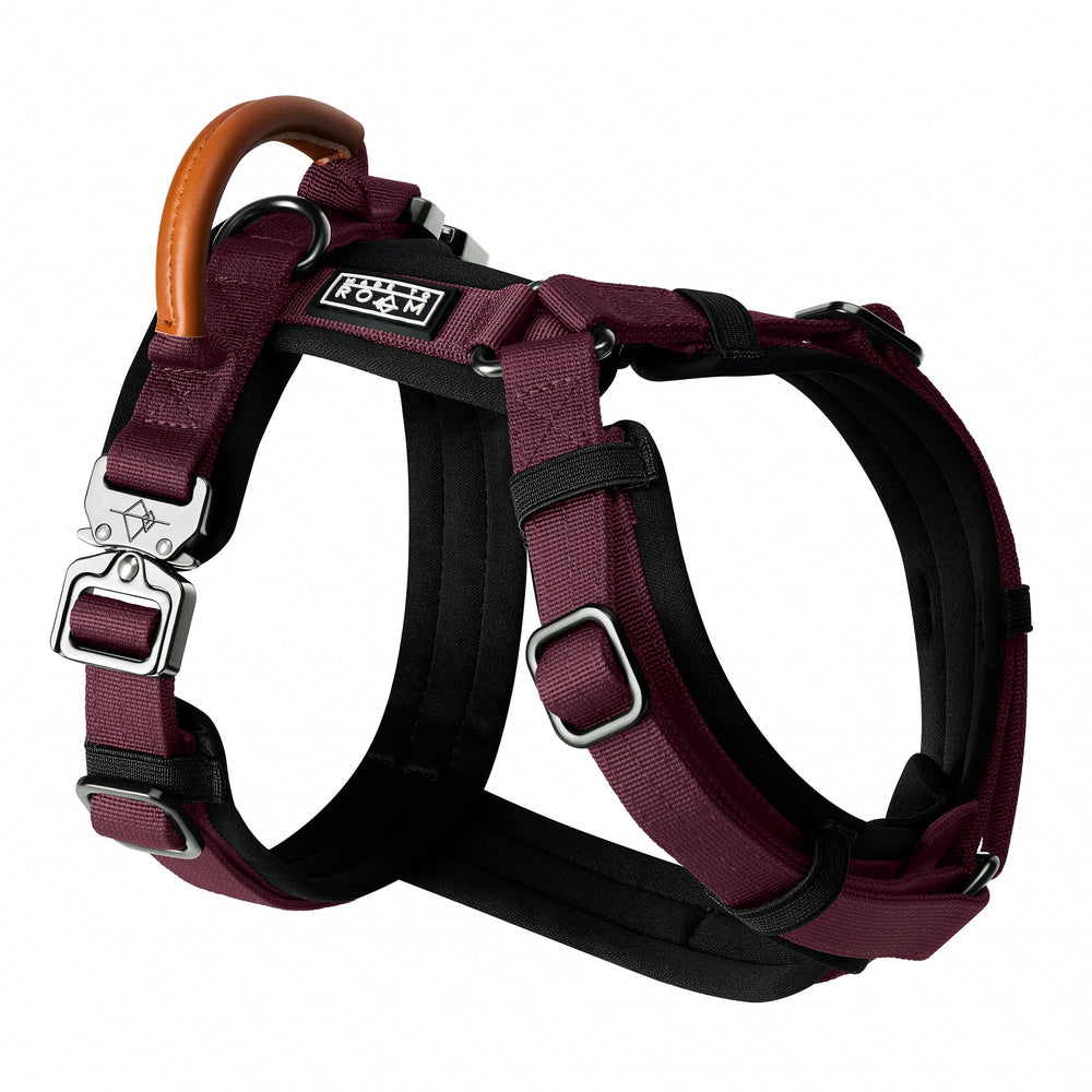 Arnés Explorer de MADE TO ROAM, vista general del diseño ergonómico para libertad de movimiento.