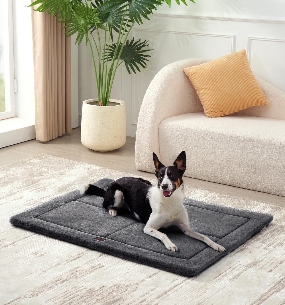 MADE 4 PETS base antideslizante mantiene la cama en su sitio.