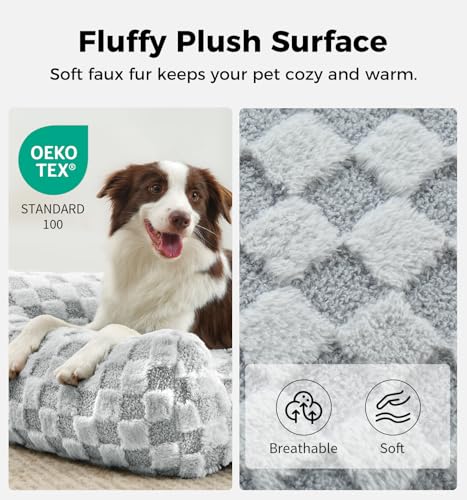 Textura de felpa suave de la cama Made4Pets para sensación cálida.
