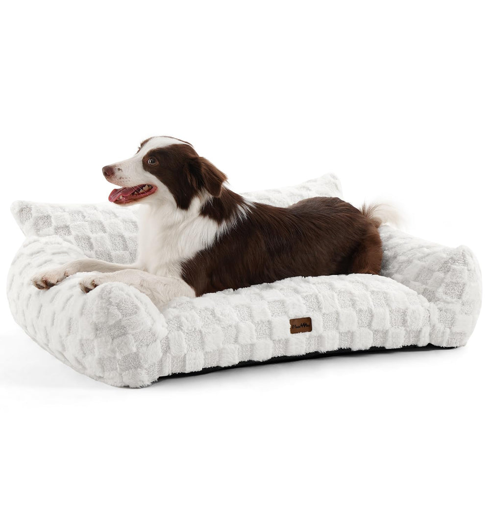 Made4Pets cama para perro con diseño de cuadros y pelo sintético para comodidad diaria.