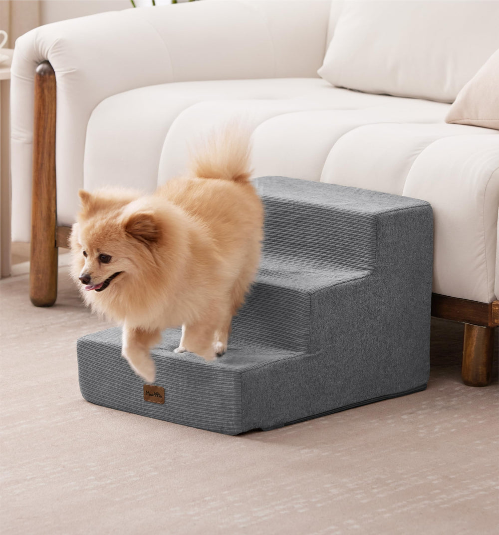 Escalones en gris de Made4Pets para interiores elegantes.