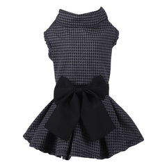 MAMORE vestido princesa para perro, vista frontal, ideal para fiestas y sesiones fotográficas