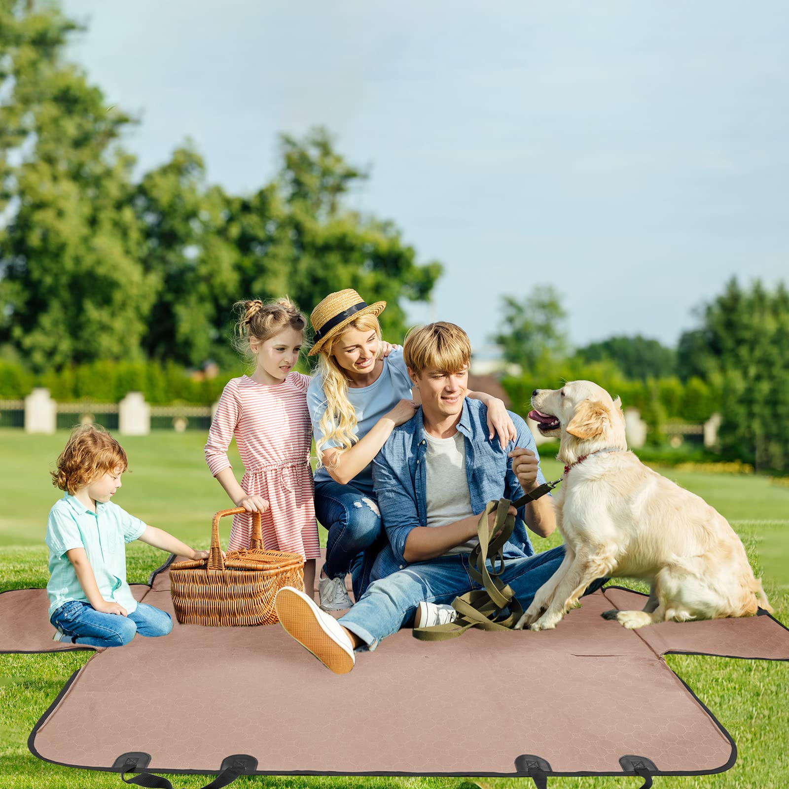 Mancro diseño caqui versátil para viajes con mascotas y familia.