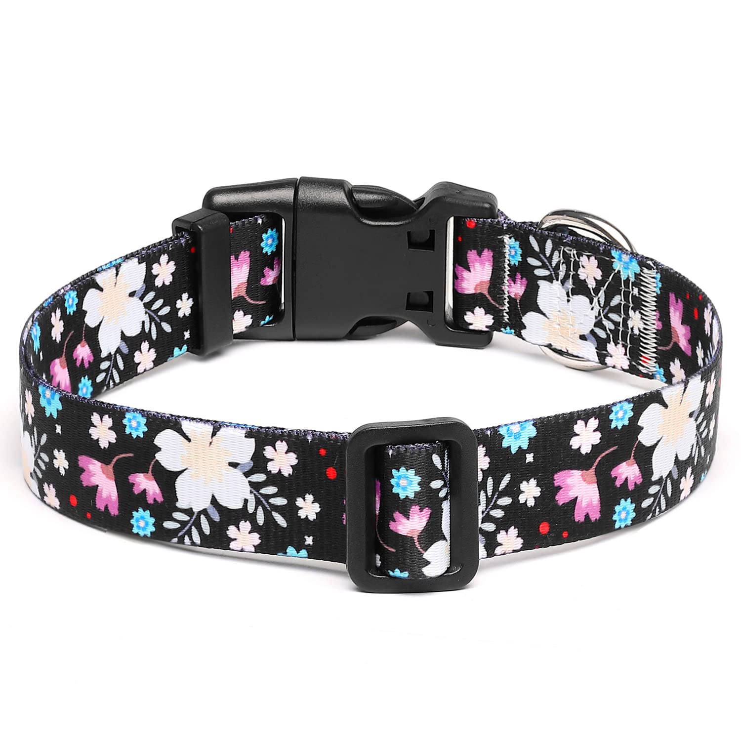 Collar Mercano ajustable de nylon ligero para perros activos con cierre seguro.