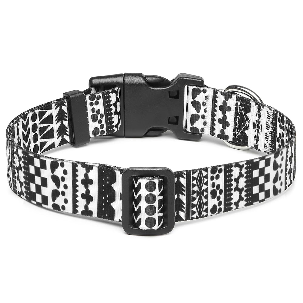 Mercano collar de nylon suave, ligero y duradero para perros activos.