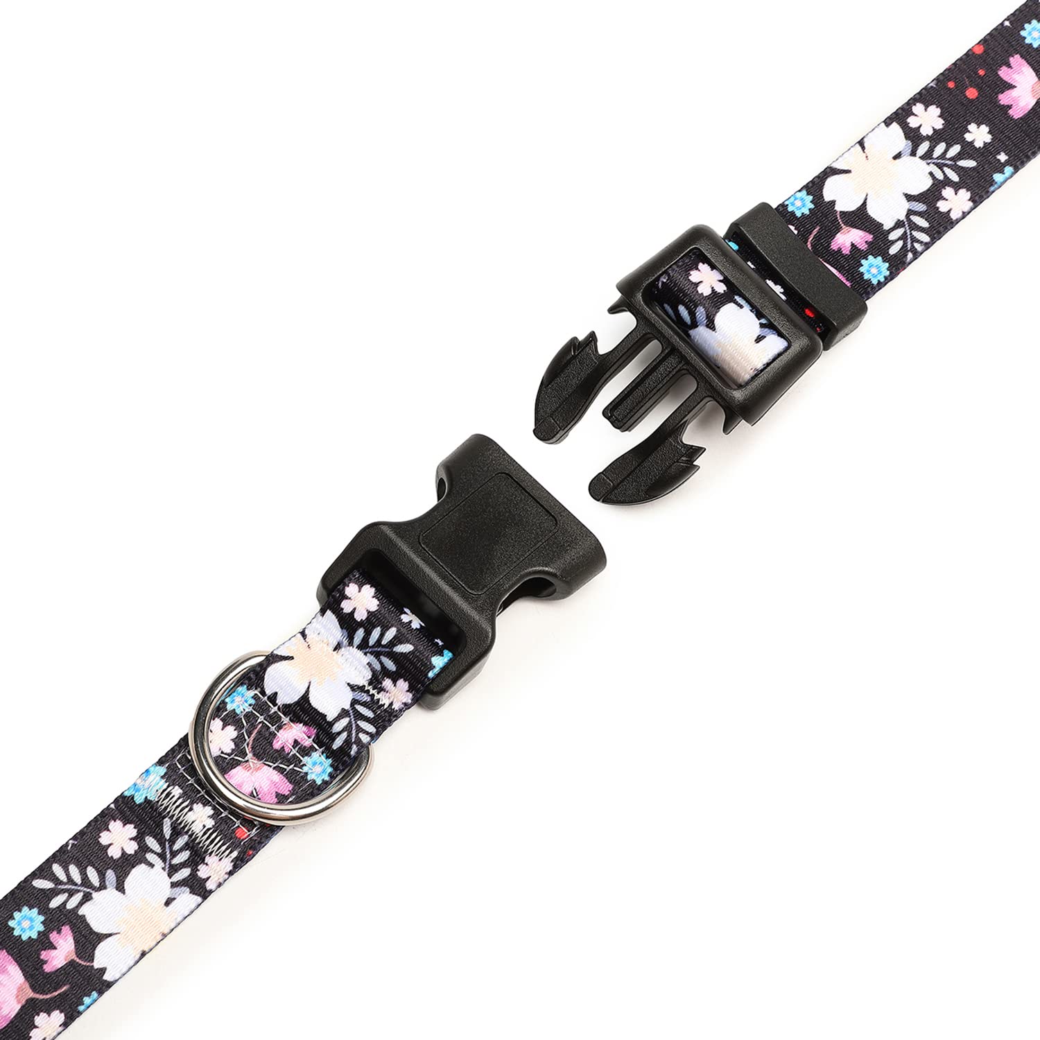 Mercano collar de nylon suave ofrece ajuste cómodo para uso diario.