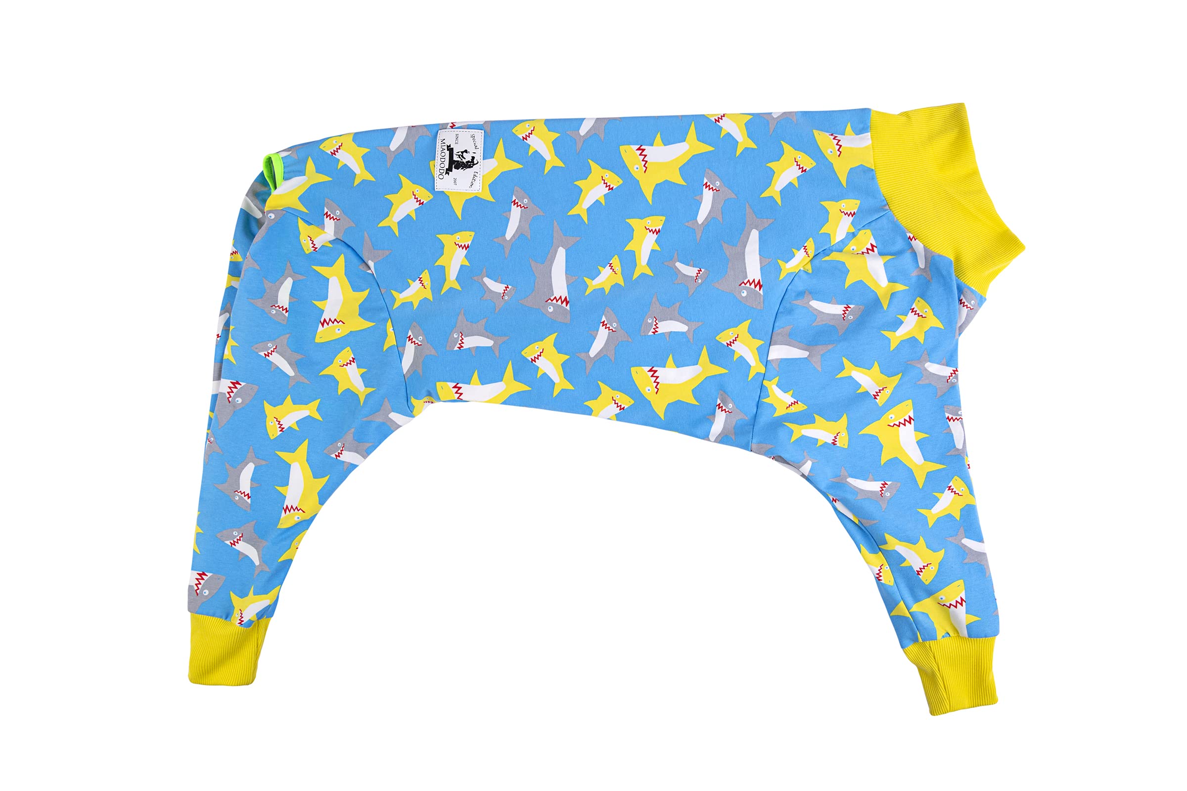 Pijama Miaododo con camuflaje, suave y práctico para salidas al exterior.