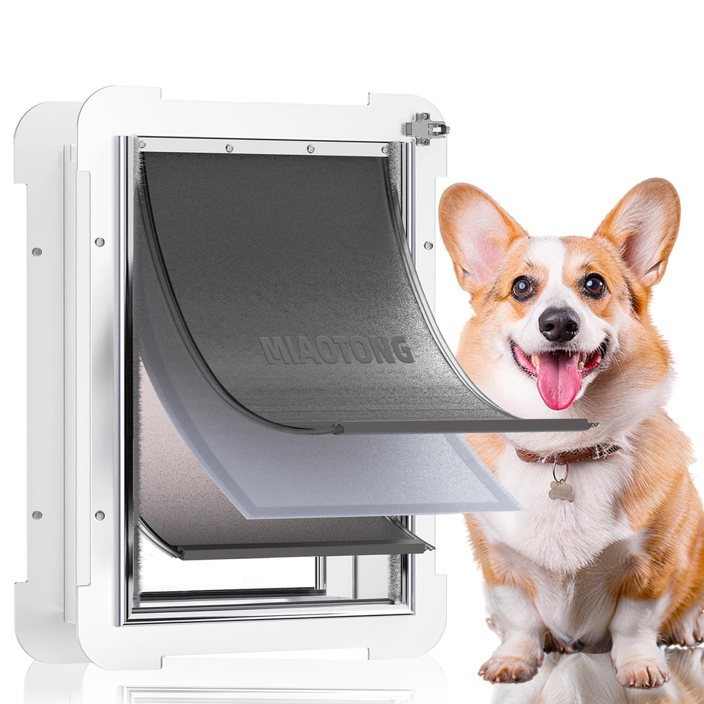 Puerta para perros Miaotong con tres solapas, vista frontal, diseñada para uso diario.