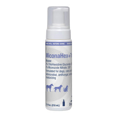 MiconaHex+Triz Mousse aplicada en pelaje para un cuidado suave de la piel.
