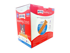 Milk-Bone Brushing Chews, contiene 12 vitaminas y calcio para huesos y dientes.