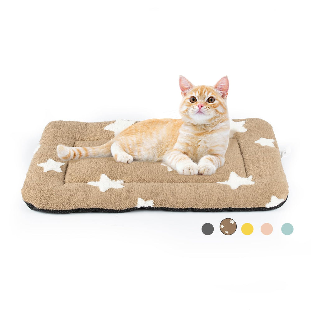 Cama Mora Pets para gato en interior con diseño estrella, descanso cómodo para casa.