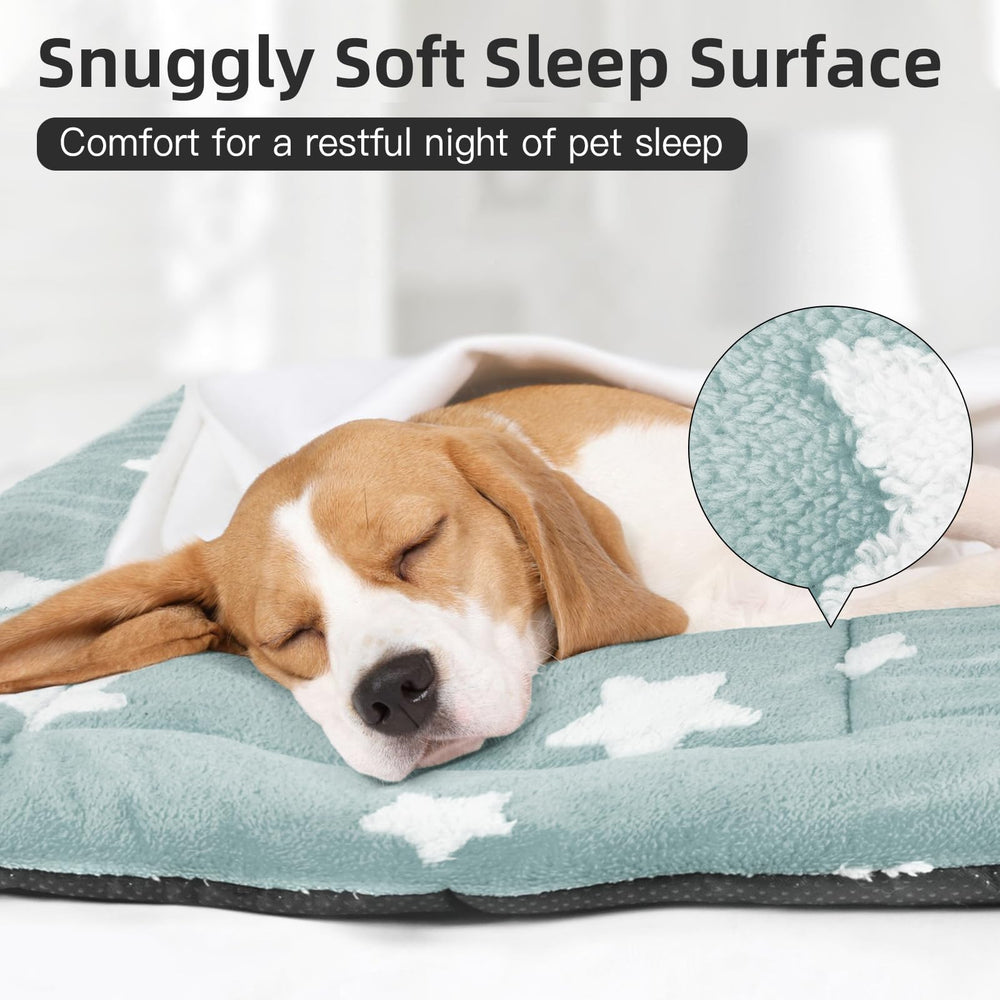 Cama Mora Pets para perro azul con base antideslizante, reposo seguro.
