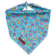 MR. CHUBBYFACE bandana perro doble cara San Valentín, ideal para estilos festivos.