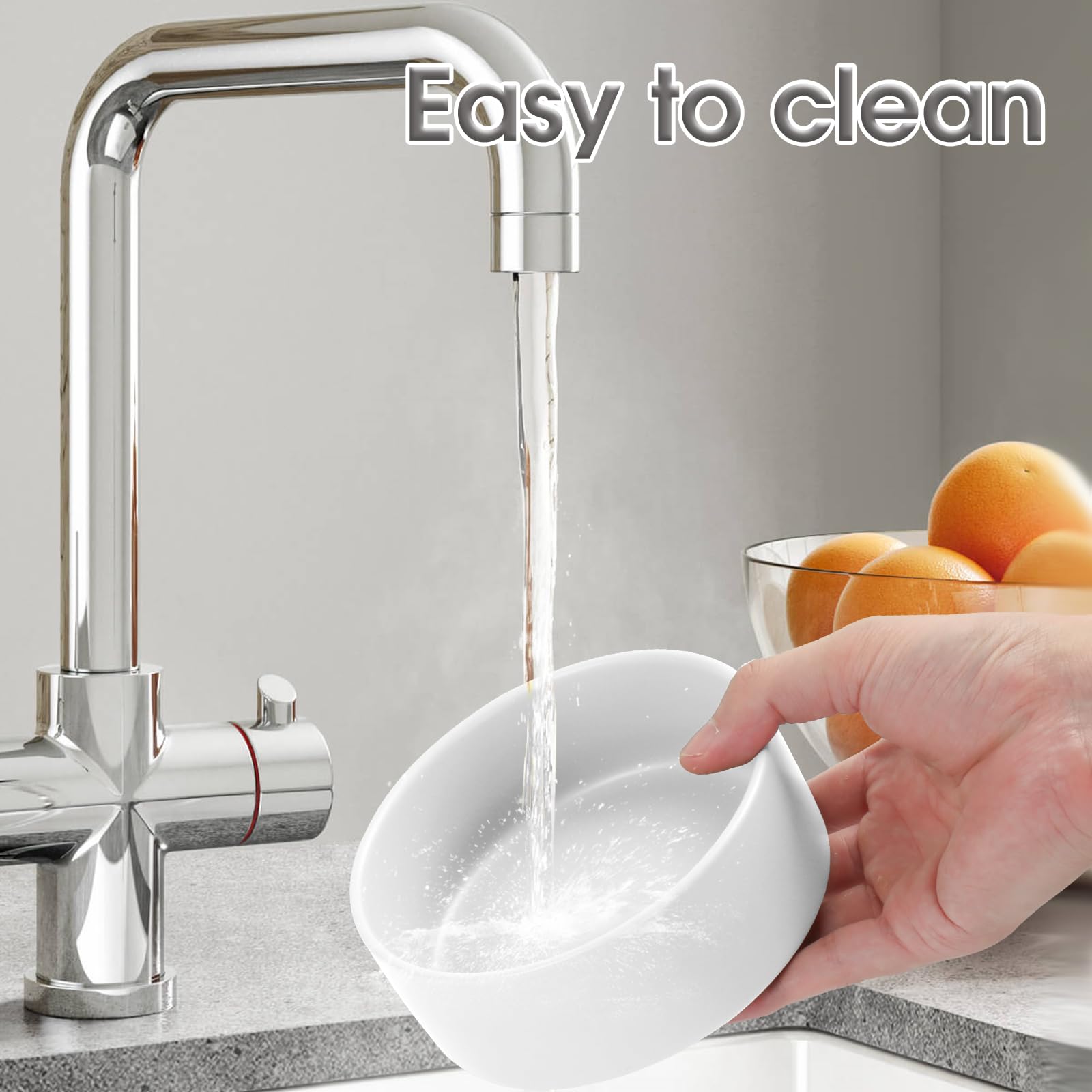 Dos cuencos MultiOutools para comida y agua, diseño práctico.