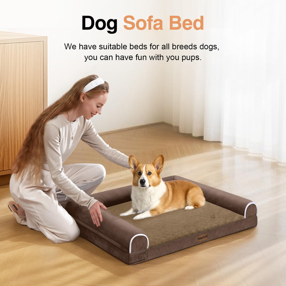 Almohadillas 3 lados NANUYA crean un nido cómodo para perros pequeños.