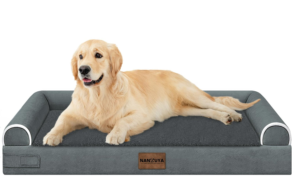 Cama NANUYA para perro grande con espuma ortopédica que apoya articulaciones en descanso.