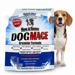 Nature's MACE repelente para perros granulado en césped que evita pisadas.