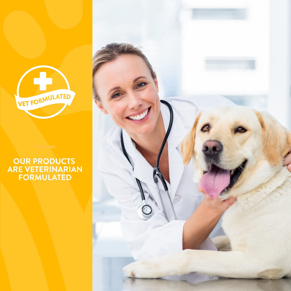 NaturVet GrassSaver: perro aceptando la masticable con calma y satisfacción.