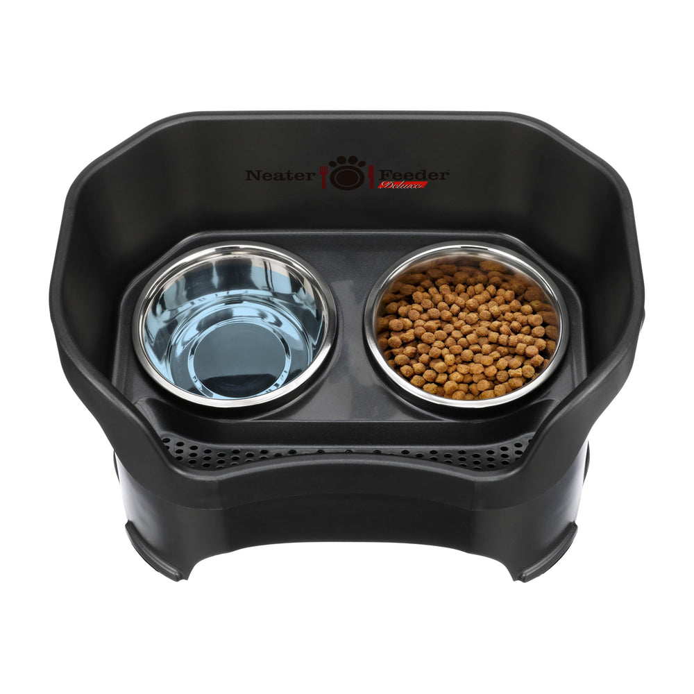 Neater Feeder Deluxe: incluye cuencos de 7 y 9 tazas para variar la ingesta.