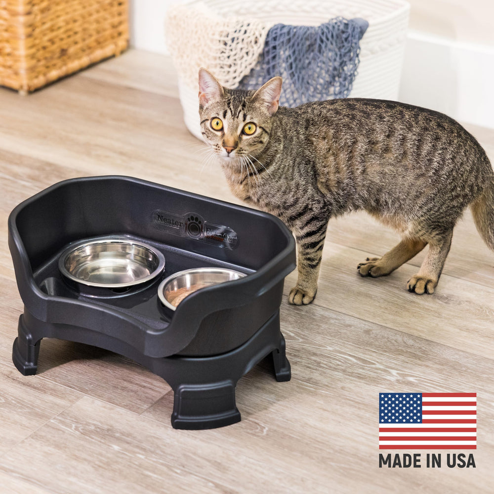 Neater Feeder Deluxe: plato de agua elevado para gatos evita salpicaduras