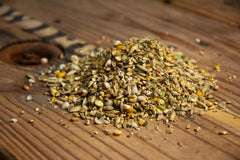 New Country Organics envase libre de maíz y soja para gallinas sensibles.